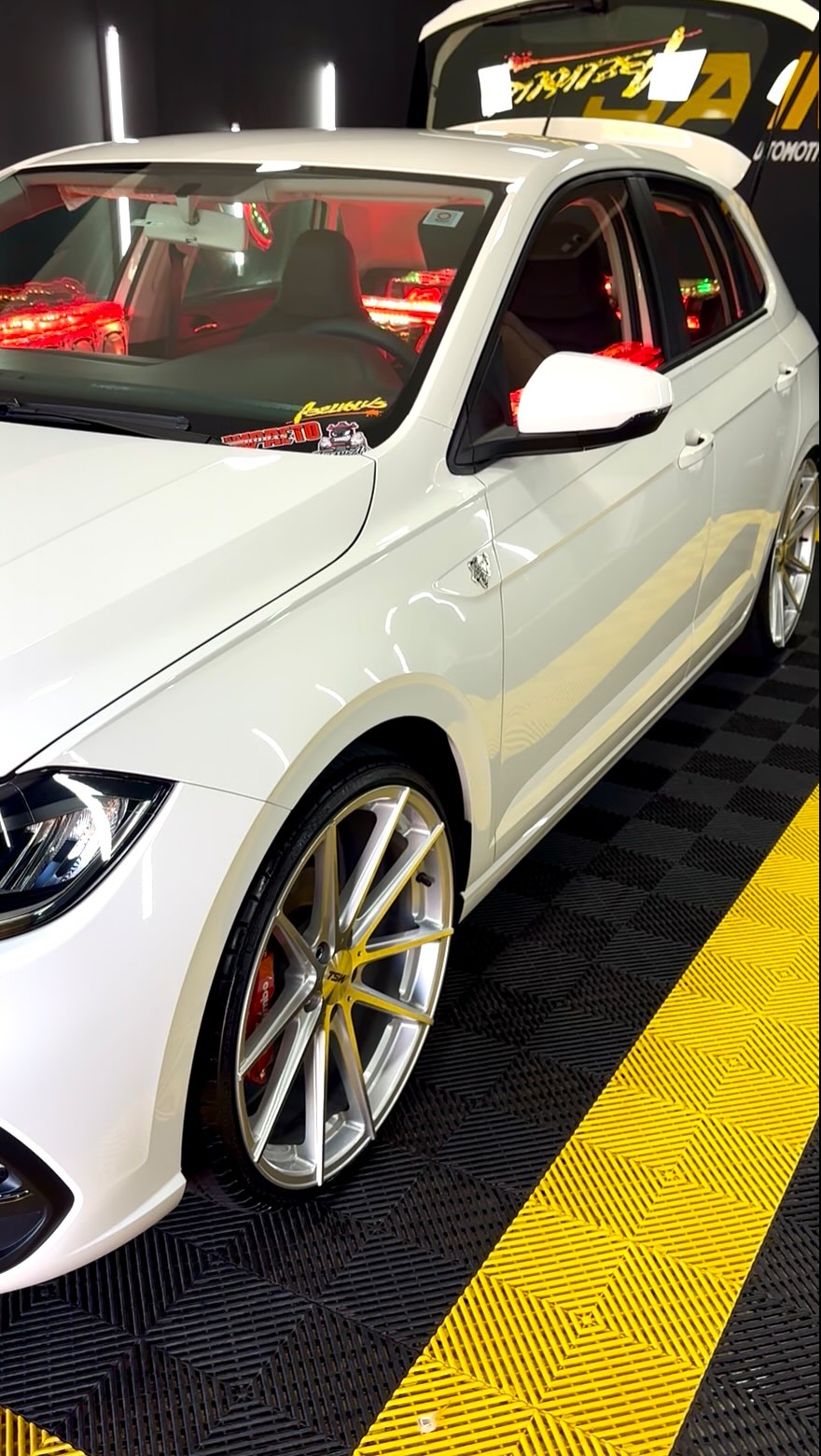 VW branco polido